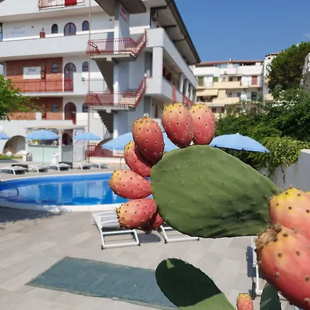 Hotel Alexander Giardini Naxos