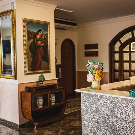 Hotel Alexander 3*