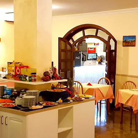 Hotel Alexander