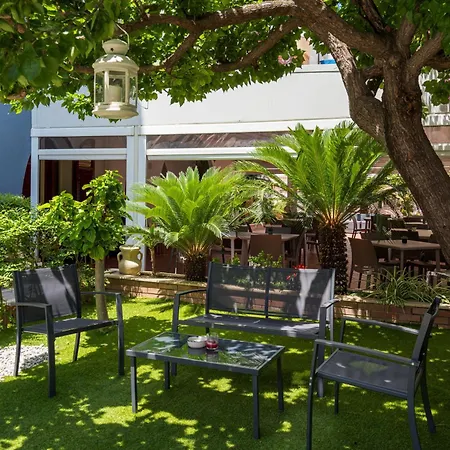 Alexander Hotel Giardini-Naxos