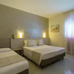 Hotell Alexander 3*