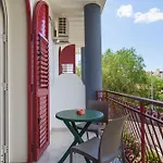 Alexander Giardini Naxos