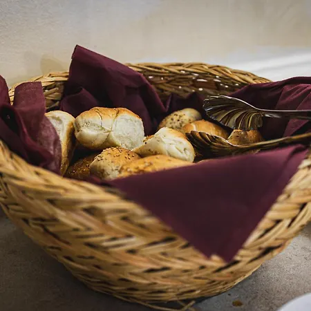 Alexander גיארדיני נאקסוס