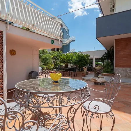 Alexander 3* גיארדיני נאקסוס